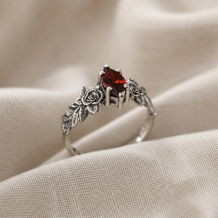 Bague Vintage en Grenat Rose