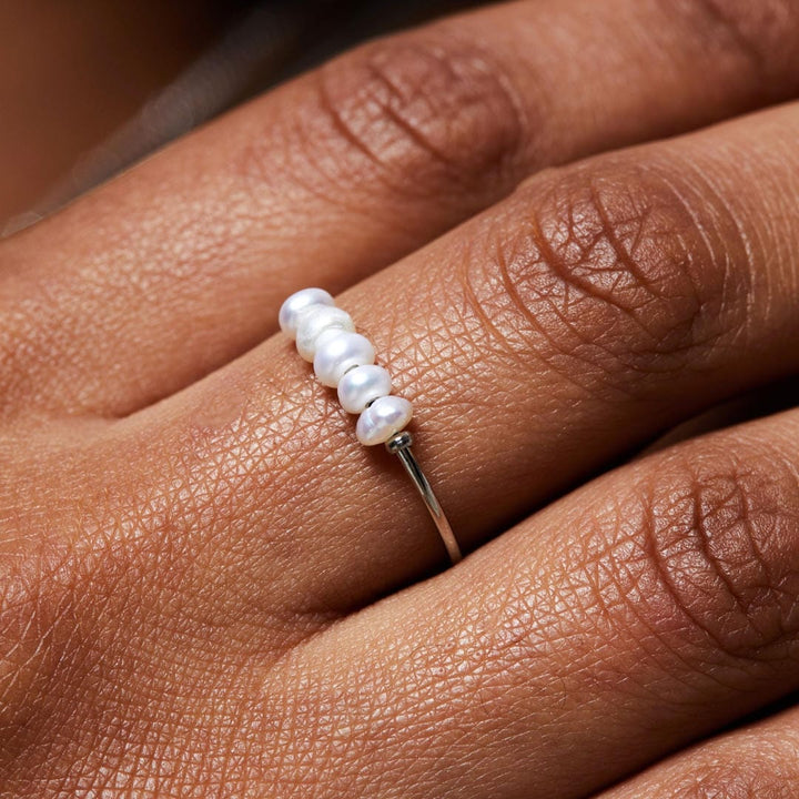 Bague Déclaration Cinq Perles Goutte de Rosée