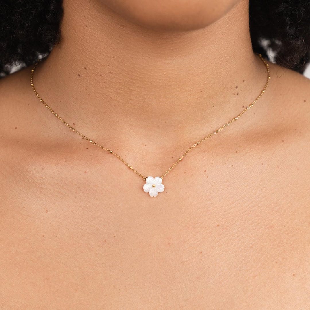 Pendentif Fleurs Épanouissement Grandiose
